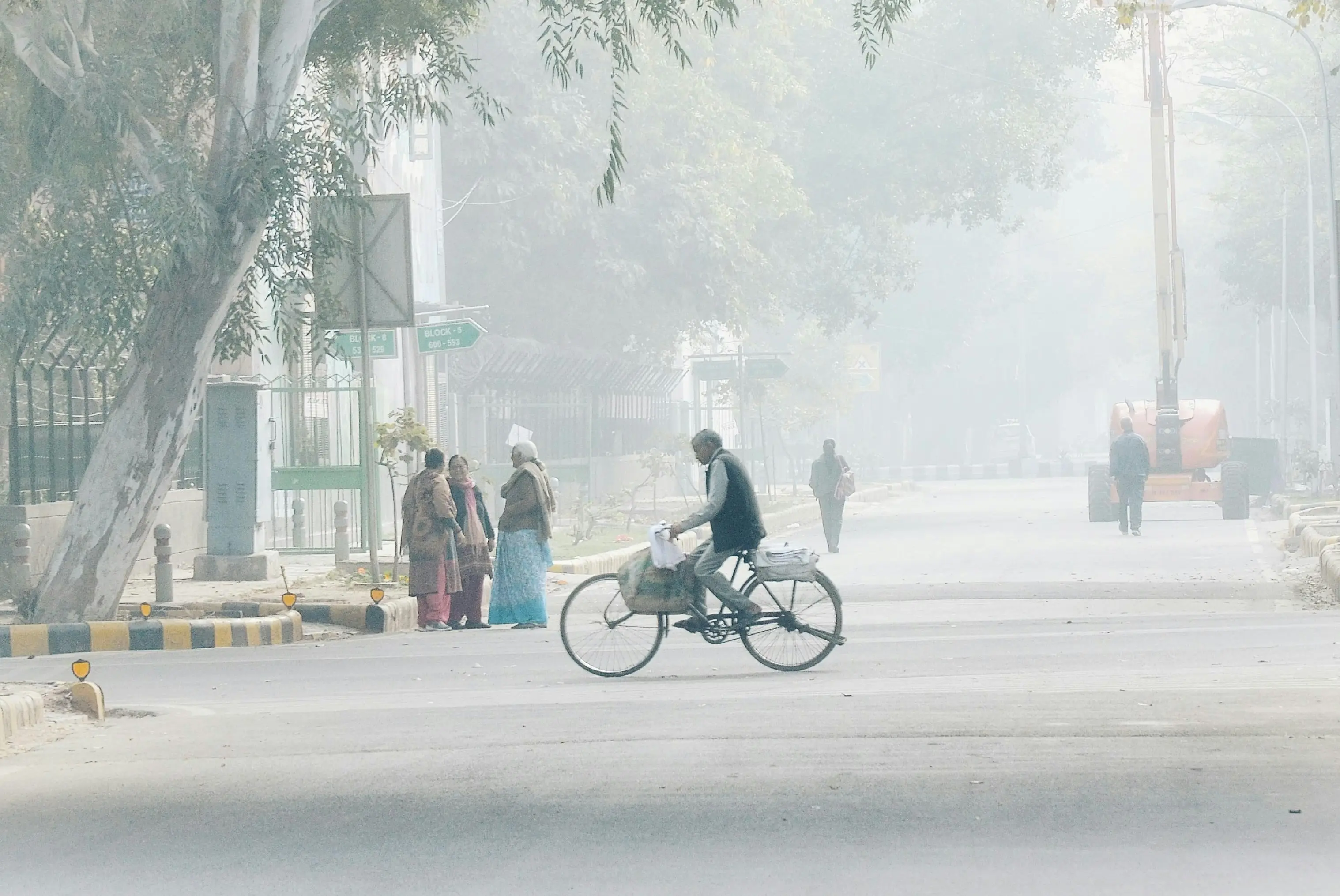 Delhi's air quality falls to ‘poor’ levels ahead of Diwali — Here’s why