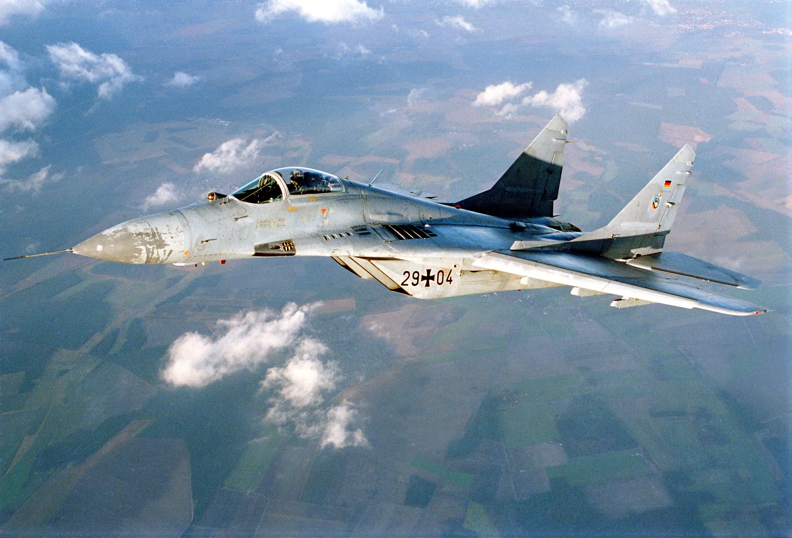 F-15 Eagle - Adapted for Hot and Cold Conditions