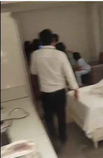 Gurugram Shocker! Air India crew robbed after gang breaks in at hotel post midnight - WATCH