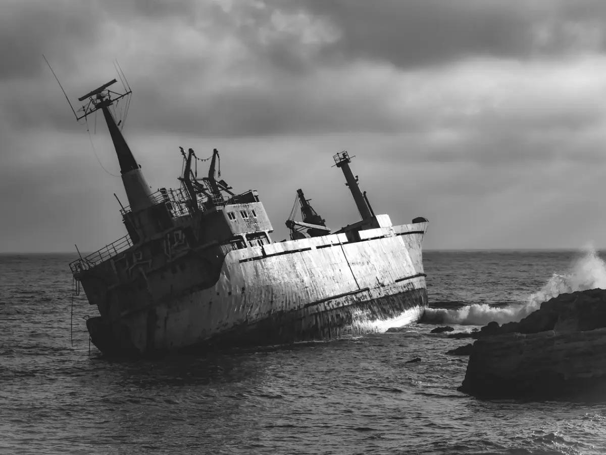 3 Indians dead, 5 missing in Mozambique boat accident, rescue ops underway 3 Indians dead, 5 missing in Mozambique boat accident, rescue ops underway