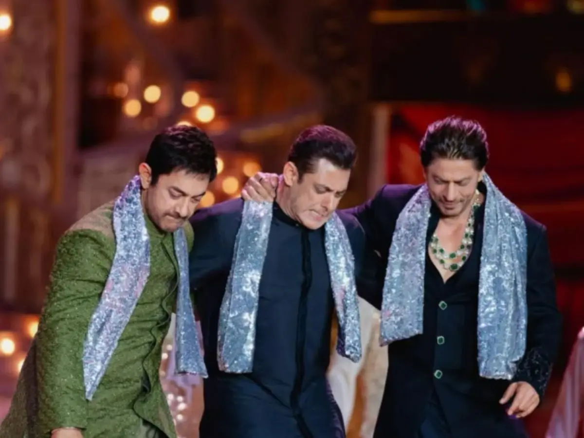 Shah Rukh Khan says he’s not an outsider, reveals who his ‘family’ is in Bollywood