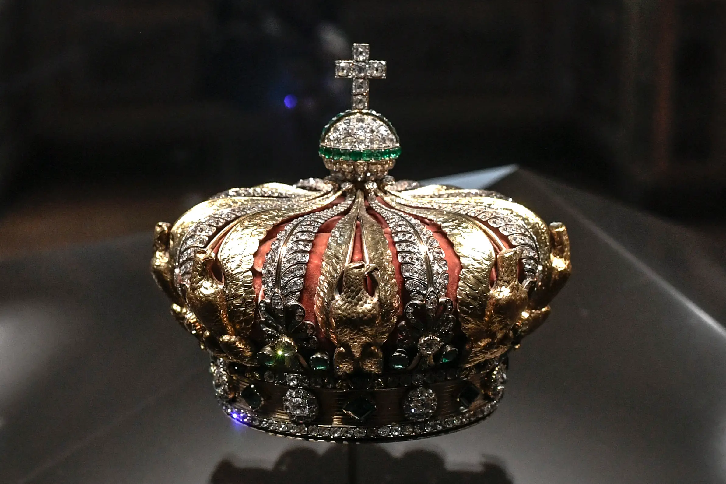 Louvre robbery: Crown with 1,354 diamonds, 56 emeralds found broken near Paris museum