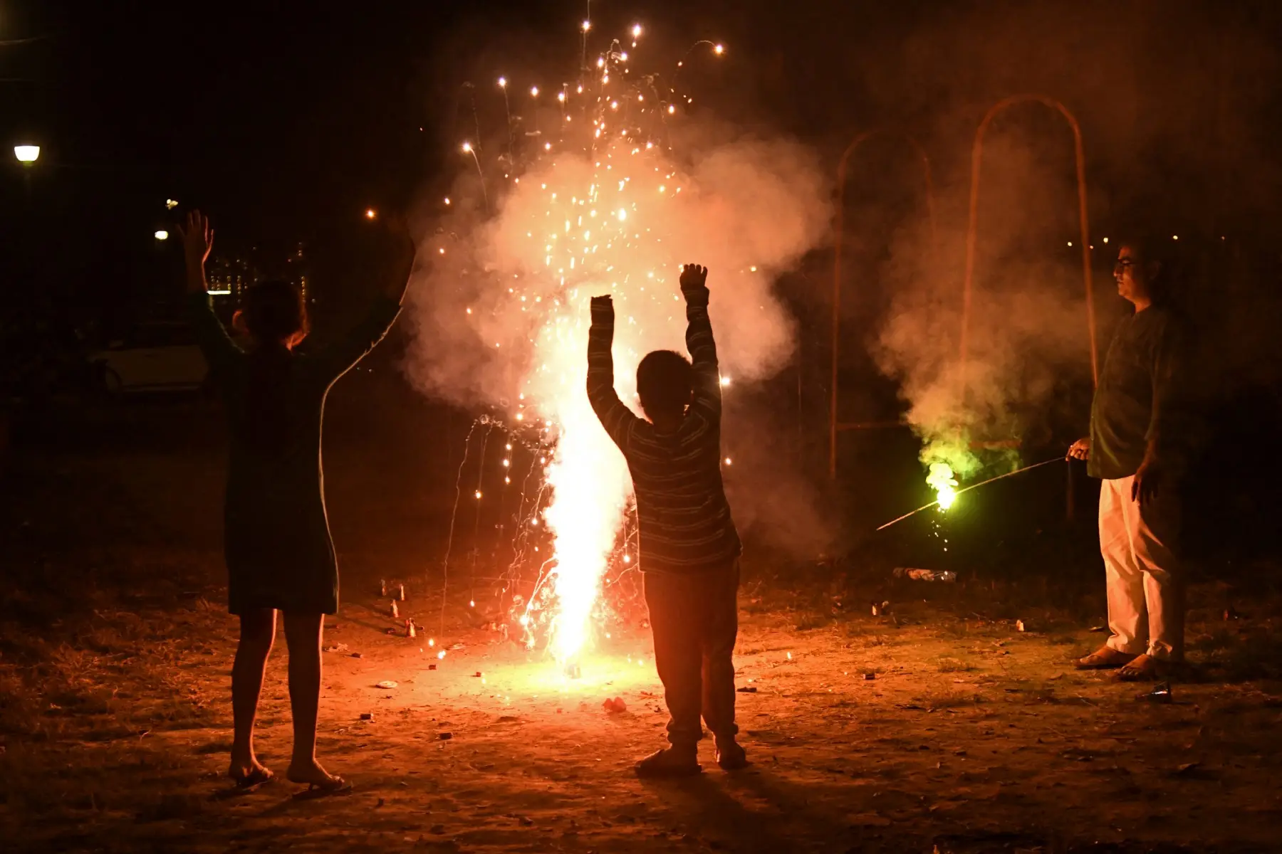 Delhi AQI plummets to 'very poor' on Diwali to further dip in air quality expected in next two days