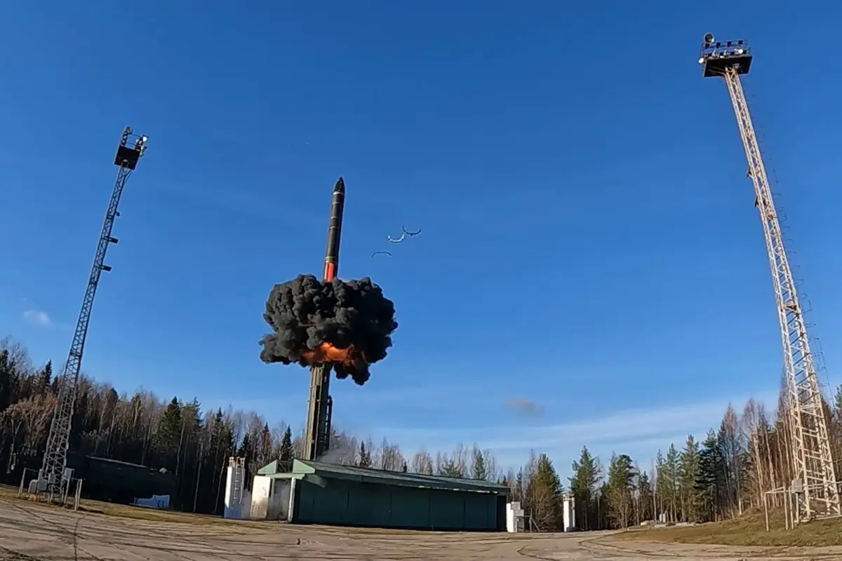 Putin oversees Russia's strategic nuclear drill after delay in Putin-Trump summit