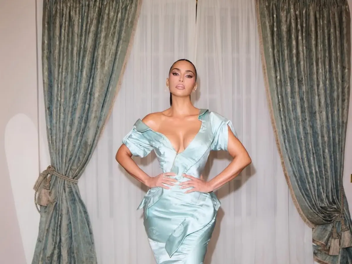 Kim Kardashian reveals brain aneurysm diagnosis in premiere of The Kardashians season 7