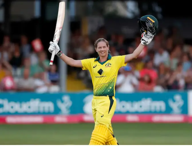 Meg Lanning (Australia) - 15 centuries