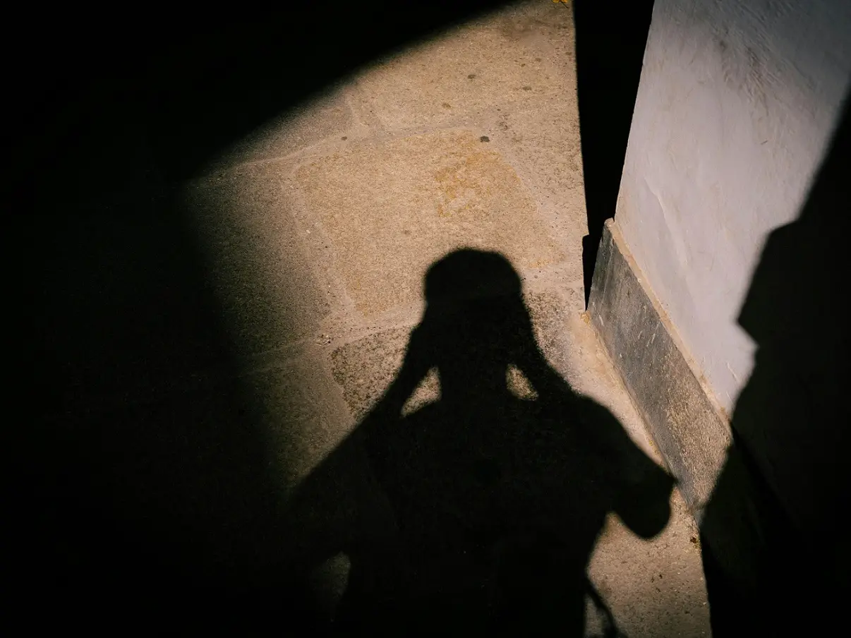 Engineer shoots self after 19-year-old’s sex abuse charge in suicide note; IAS officer also named in FIR Engineer shoots self after 19-year-old’s sex abuse charge in suicide note; IAS officer also named in FIR