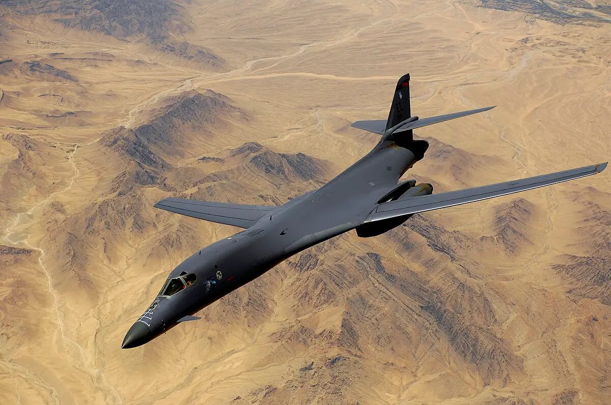 Without crossing borders: How the US can hit Iranian targets using 1,500-km standoff weapons