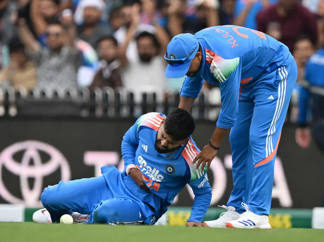 India ODI vice-captain Shreyas Iyer suffers rib cage injury, doubtful for South Africa series India ODI vice-captain Shreyas Iyer suffers rib cage injury, doubtful for South Africa series