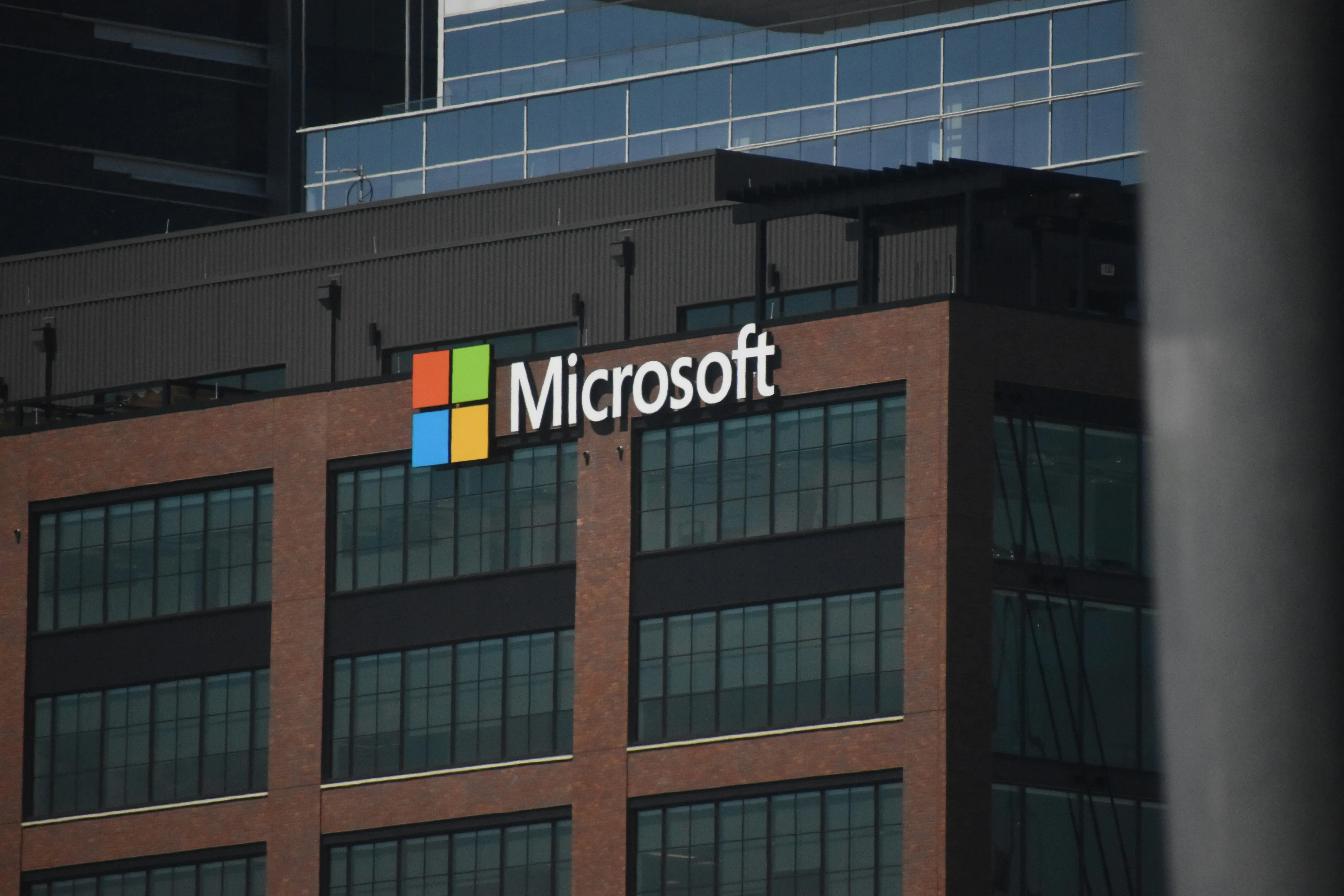 Microsoft reportedly replaces ChatGPT and Claude models to reduce AI spending