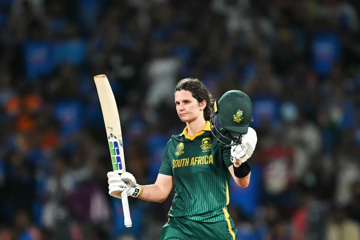 Laura Wolvaardt (South Africa) - 71.37