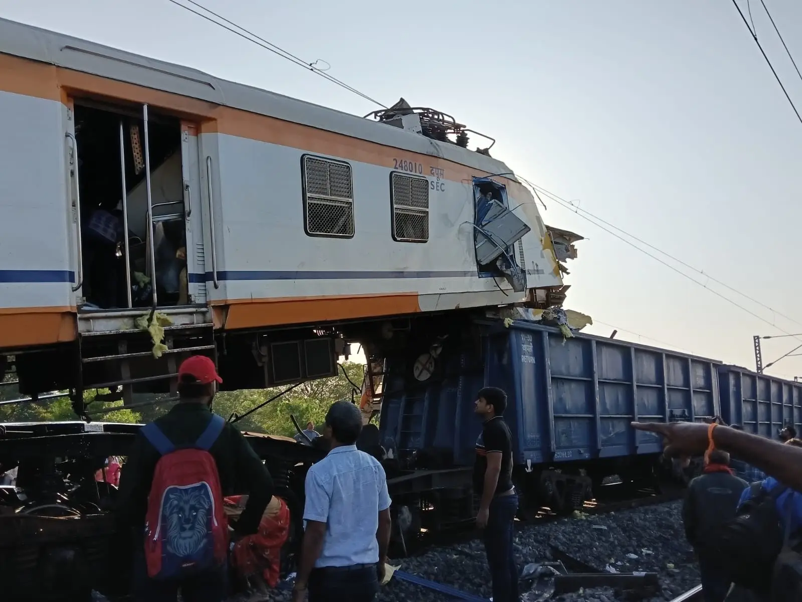 Passenger train collides with goods train in India’s Chhattisgarh, 4 killed. Details on rescue op here