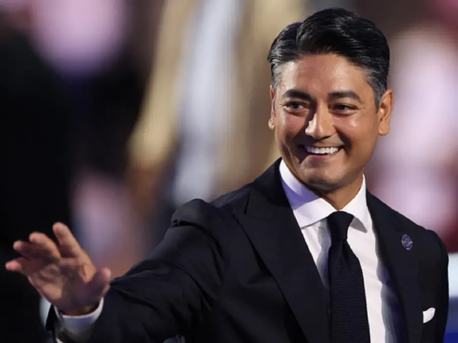 Indian-origin Cincinnati Mayor Aftab Pureval wins second term, vanquishes JD Vance’s half-brother