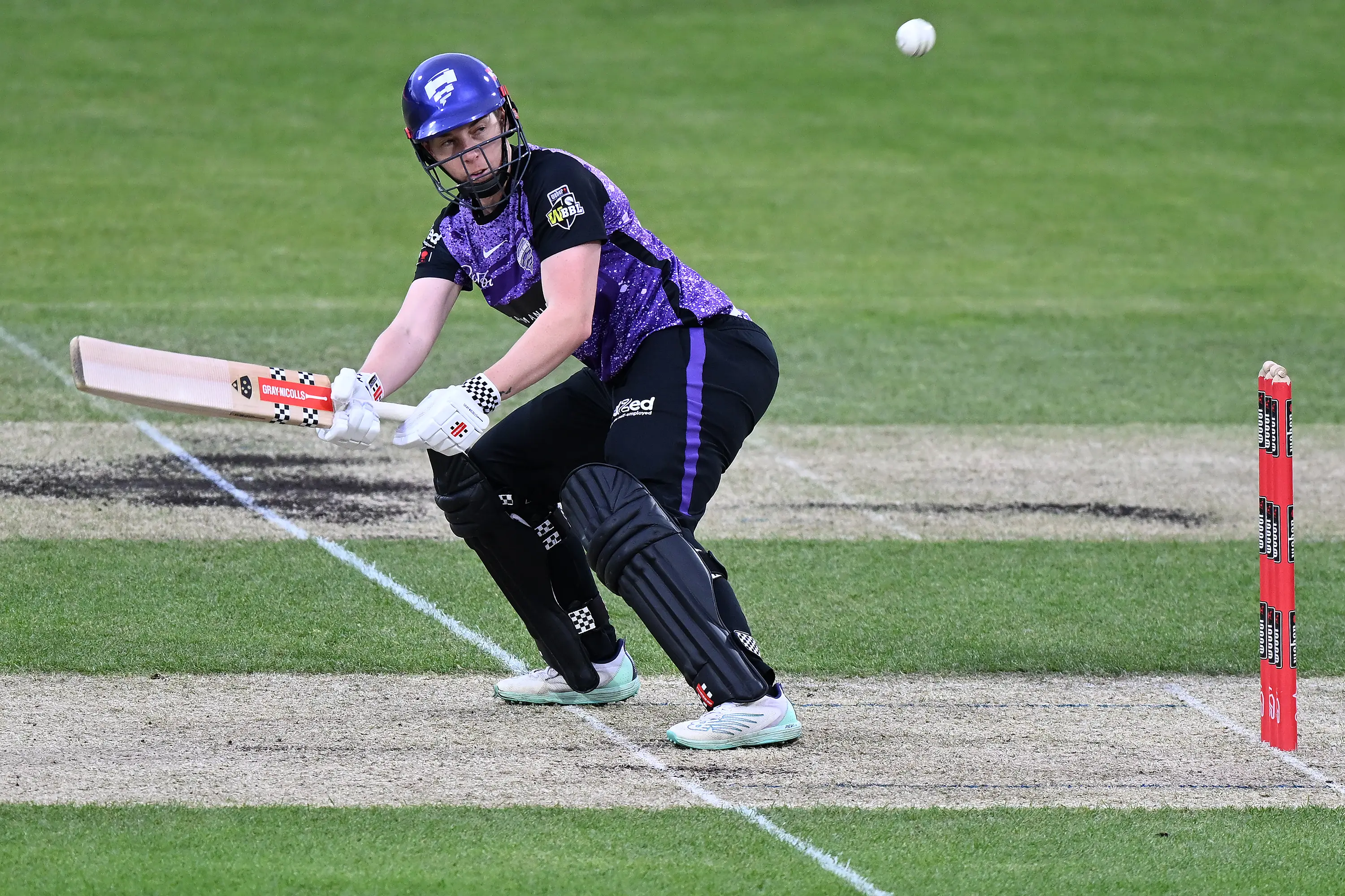 Elyse Villani - 3,695 runs