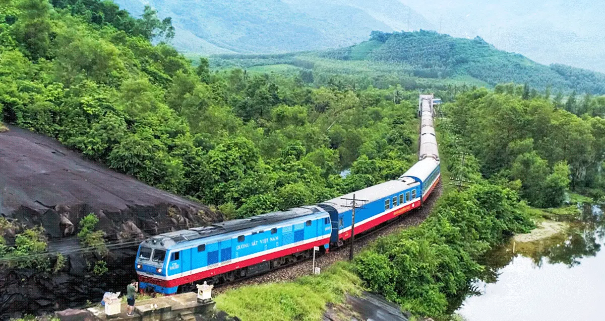 The Reunification Express, Vietnam