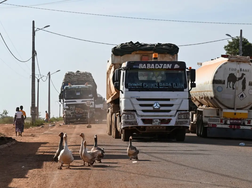 Five Indian nationals kidnapped in Mali amid ISIS uprising: Report Five Indian nationals kidnapped in Mali amid ISIS uprising: Report