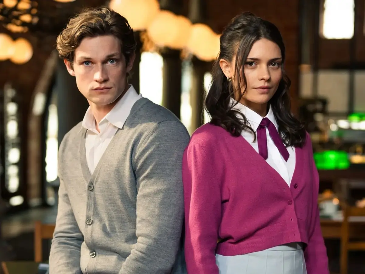 Maxton Hall season 2 ep 1-3 review: Glamourous return, but fumbles under its own weight Maxton Hall season 2 ep 1-3 review: Glamourous return, but fumbles under its own weight