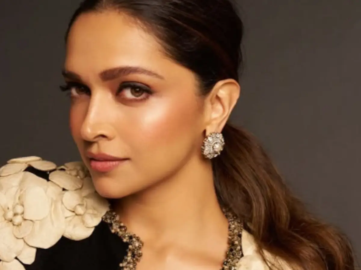 Sabyasachi Mukherjee hails Deepika Padukone, says, 'she’s most famous person from India'