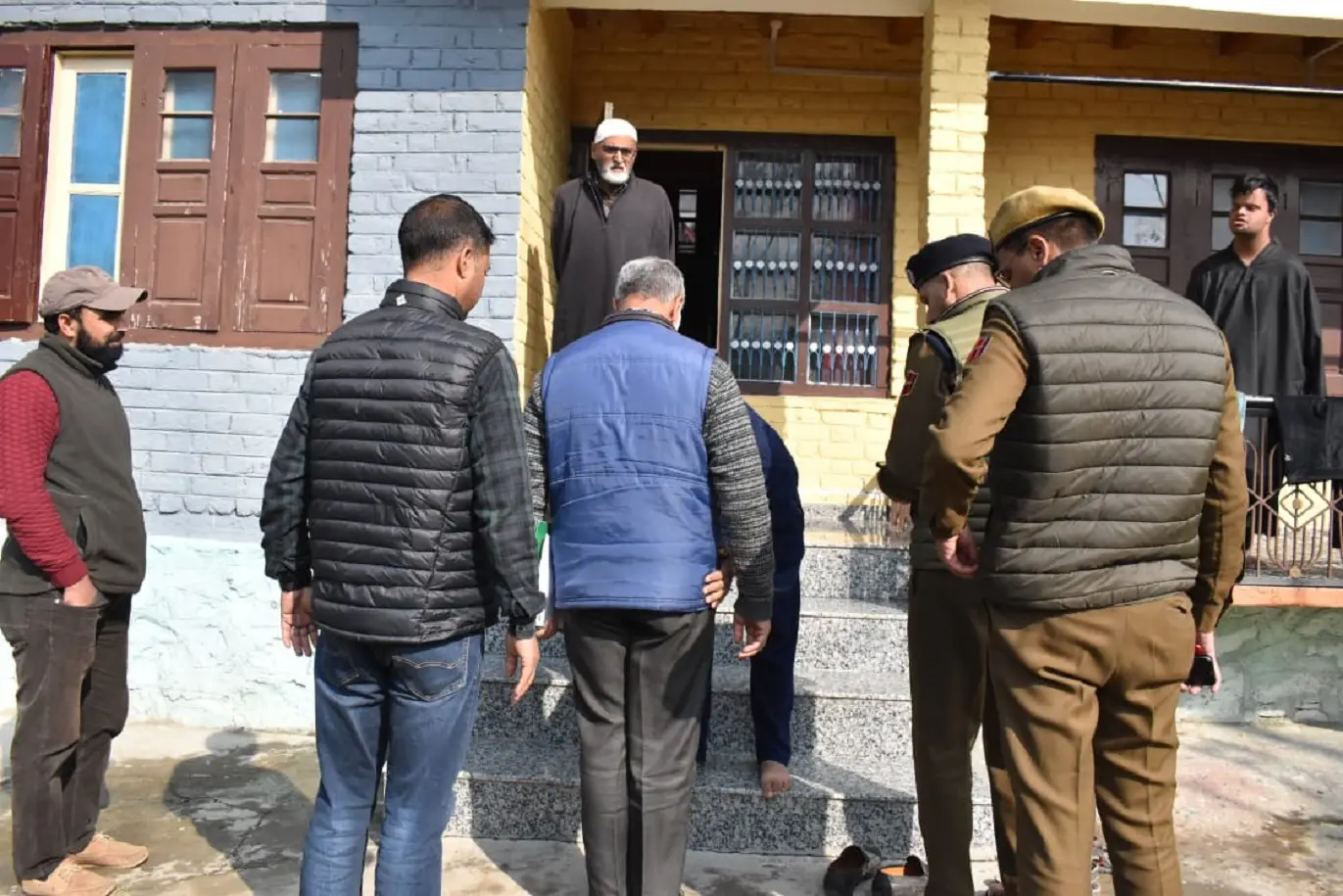 Jammu & Kashmir Police intensify crackdown on terror support networks in Sopore and Handwara