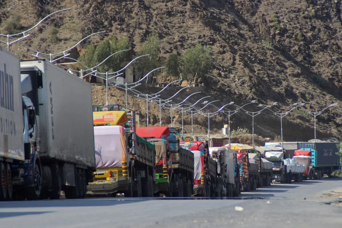 Afghanistan-Pakistan border clashes: Kabul says ceasefire still there despite talks collapse due to ‘irresponsible’ Islamabad