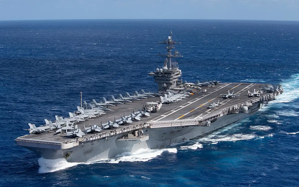 'Combat Radius': How far can the F-35C fly from the USS Abraham Lincoln without a tanker?