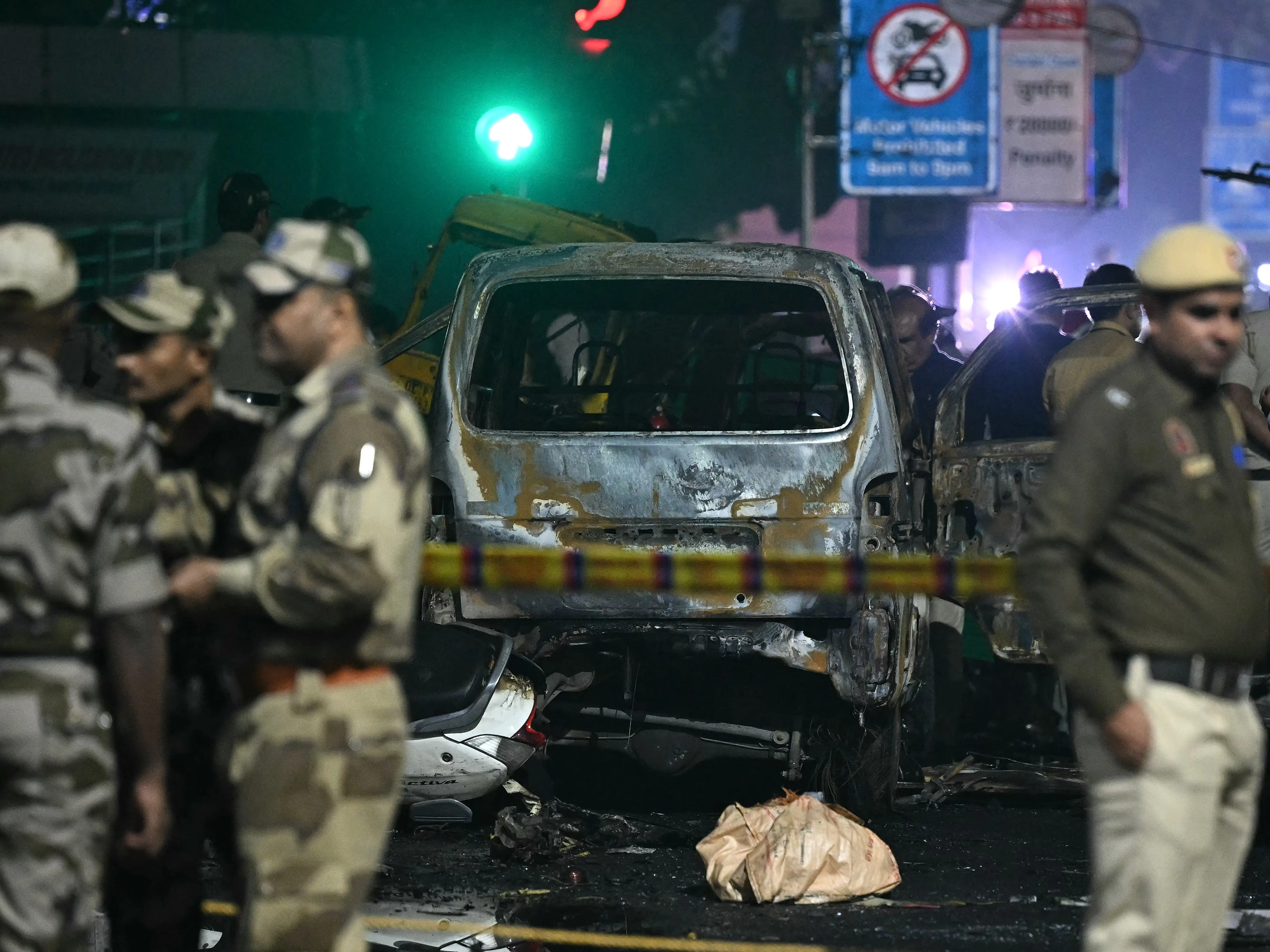 ‘Painful and Alarming’: Reactions Pour In from political leaders on Red Fort explosion ‘Painful and Alarming’: Reactions Pour In from political leaders on Red Fort explosion