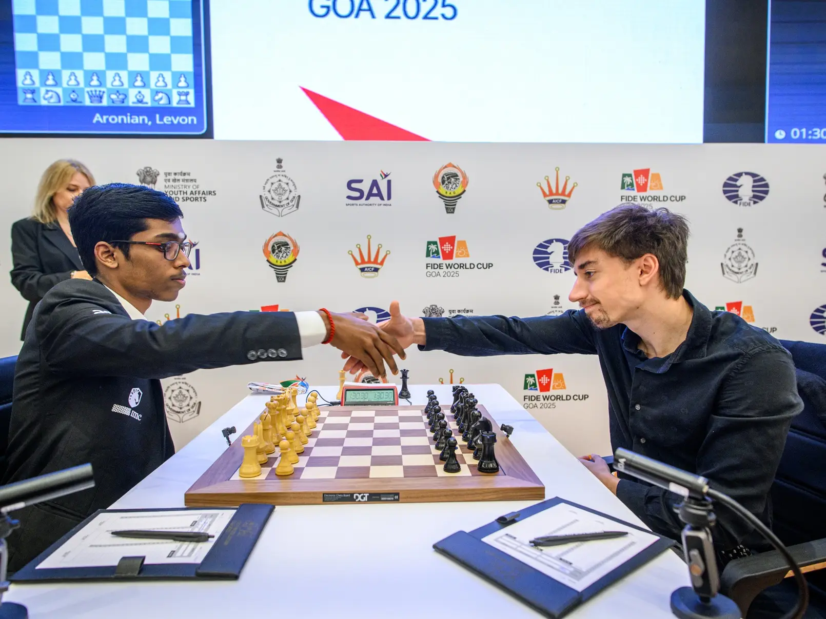 FIDE World Cup 2025: Praggnanandhaa survives scare; Arjun, Karthik, Harikrishna draw first game of round 4 FIDE World Cup 2025: Praggnanandhaa survives scare; Arjun, Karthik, Harikrishna draw first game of round 4