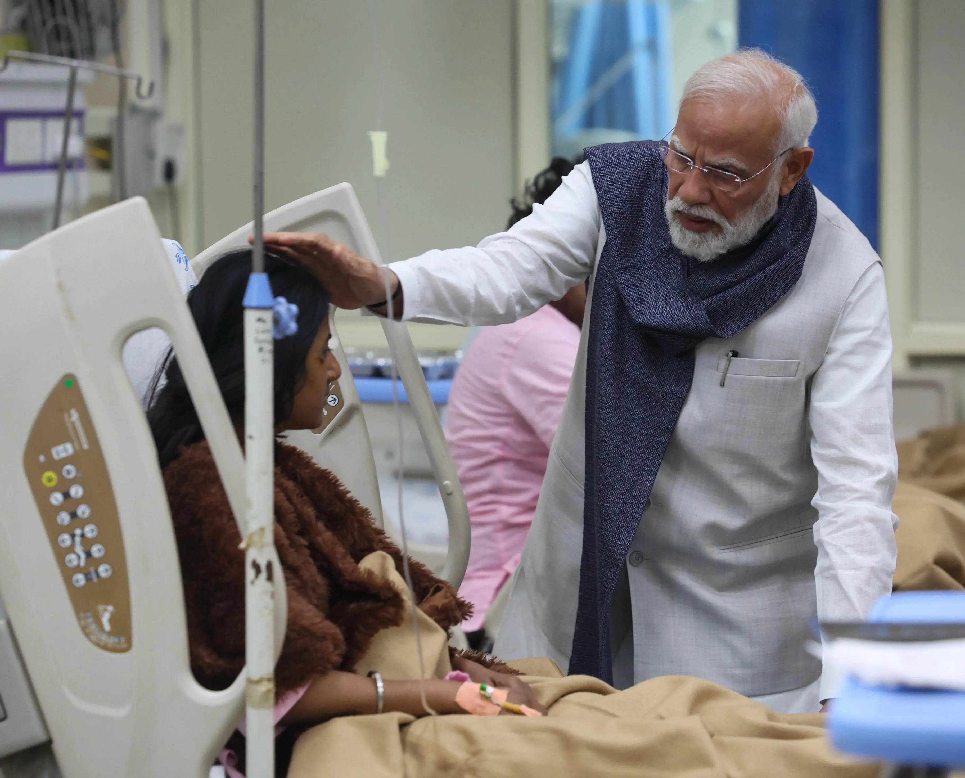 Red Fort blast: PM Modi reaches LNJP hospital after landing from Bhutan to meet survivors