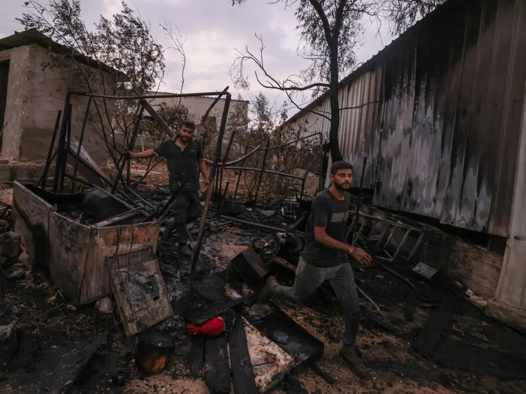 Israeli settlers launch arson attack in the West Bank, 4 suspects arrested Israeli settlers launch arson attack in the West Bank, 4 suspects arrested