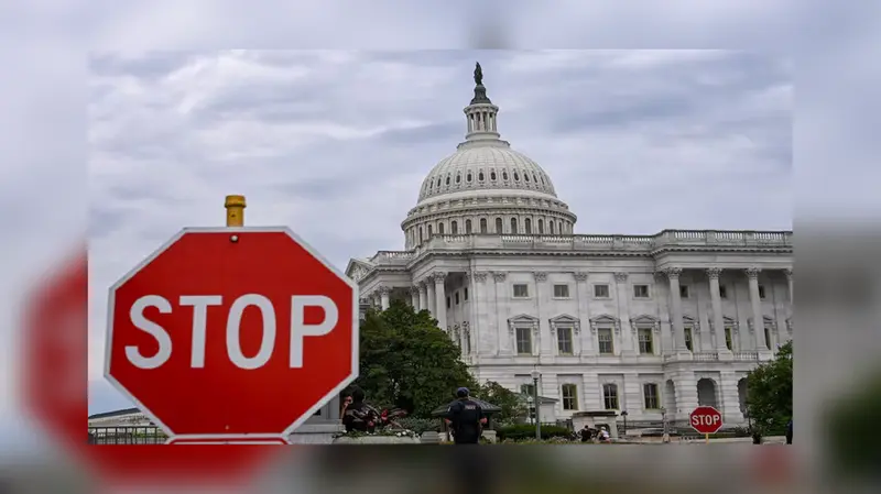 US shutdown: House prepares to vote on bill to end impasse, Dems seek ACA credits for 3 years US shutdown: House prepares to vote on bill to end impasse, Dems seek ACA credits for 3 years