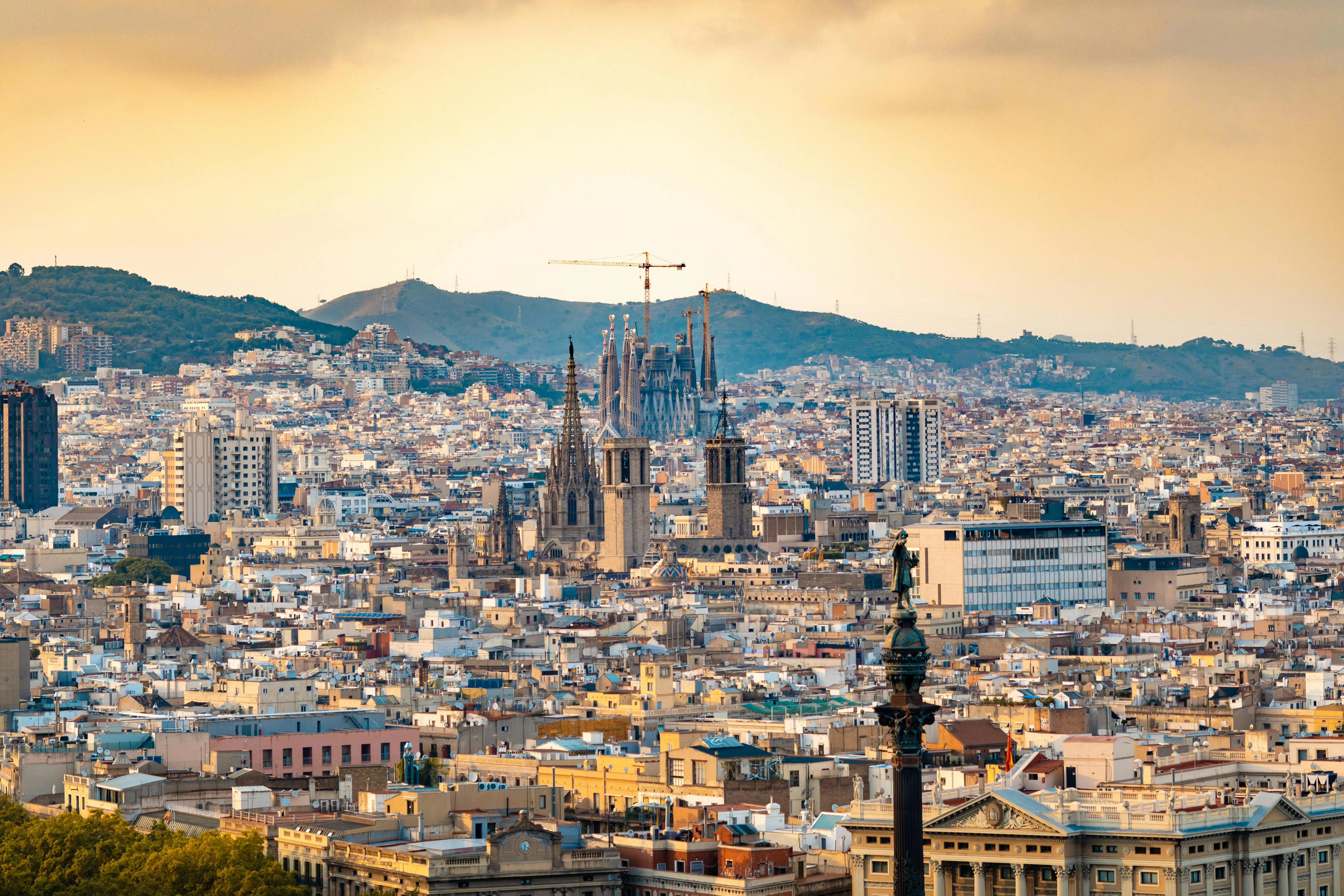 'Centuries in the making': 6 mind-blowing structures that took centuries to finish