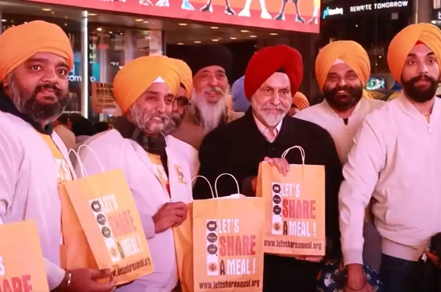 Times Square hosts massive Langar as New Yorkers honour Guru Nanak Dev Ji's teaching of 'vand chhakna'