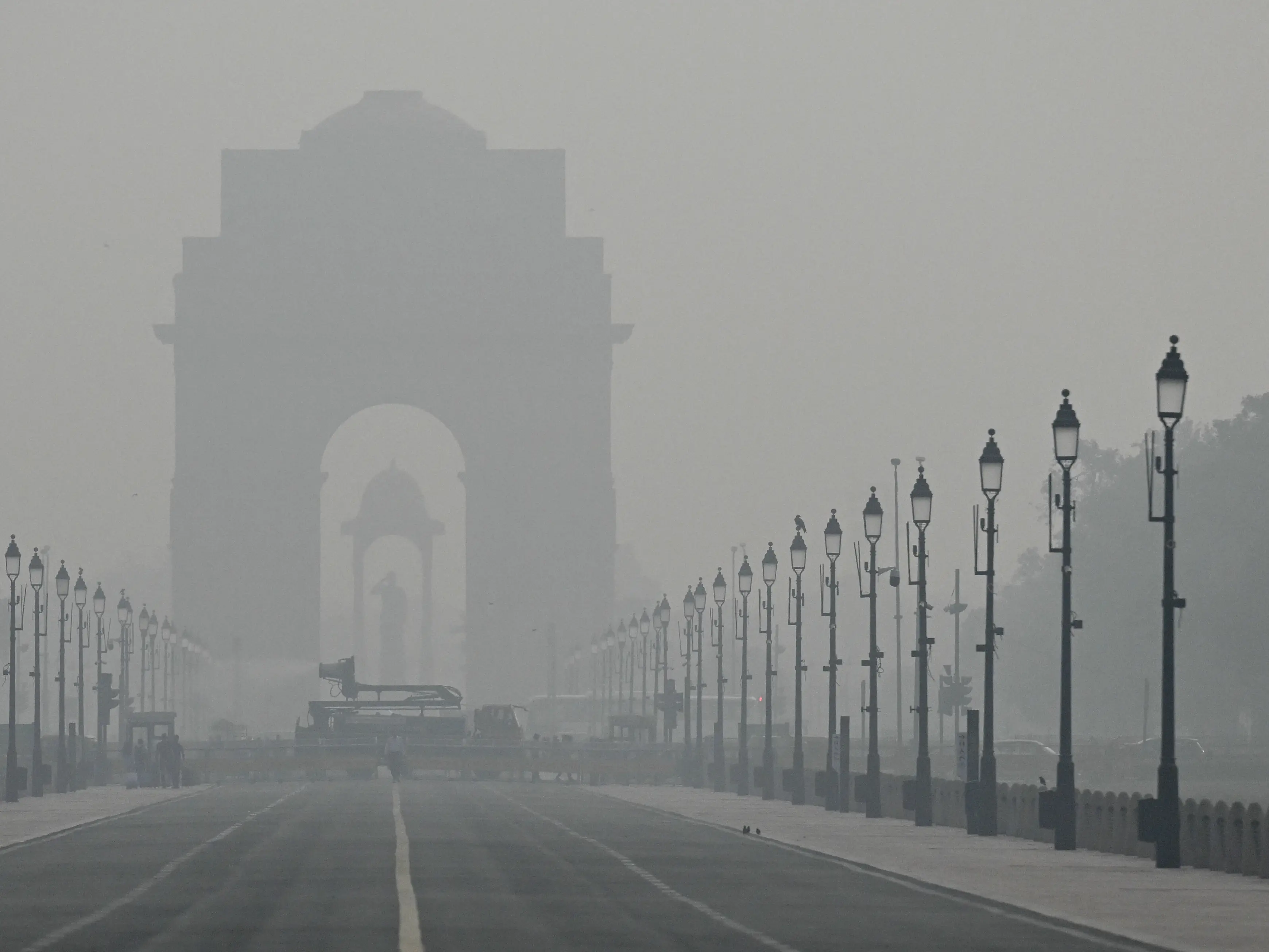 Air Pollution: SC refuses blanket restrictions, Seeks Delhi govt affidavit on AQI monitoring equipment amid data manipulation charges Air Pollution: SC refuses blanket restrictions, Seeks Delhi govt affidavit on AQI monitoring equipment amid data manipulation charges