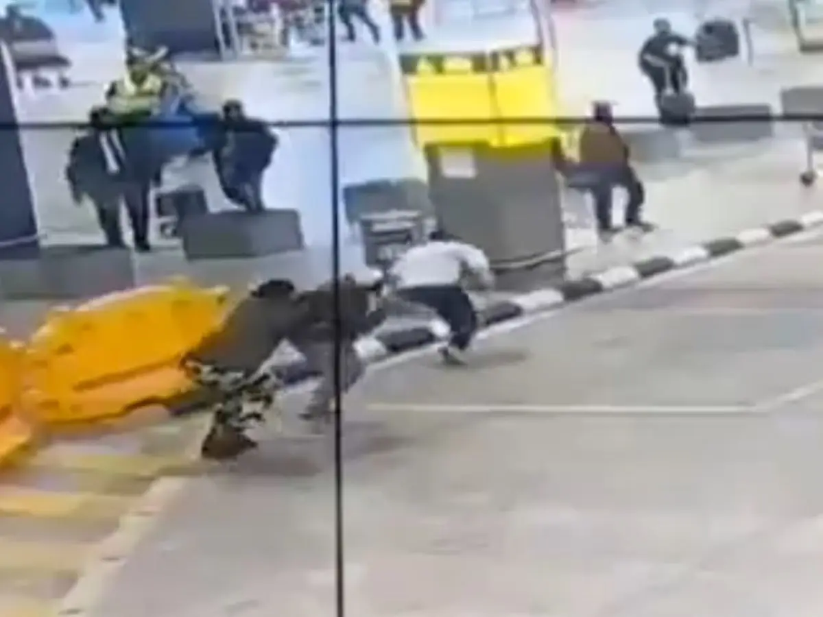 WATCH | CISF officer stops knife attack at Bengaluru airport – Here’s what happened