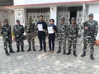 Two foreigners detained as India-Nepal boost border security