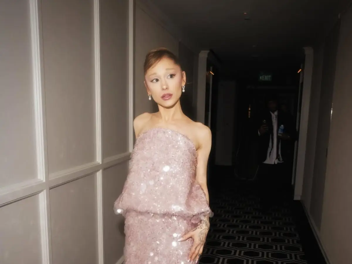 Ariana Grande tests Covid-19 positive amid Wicked-For Good promotions; singer shares update Ariana Grande tests Covid-19 positive amid Wicked-For Good promotions; singer shares update