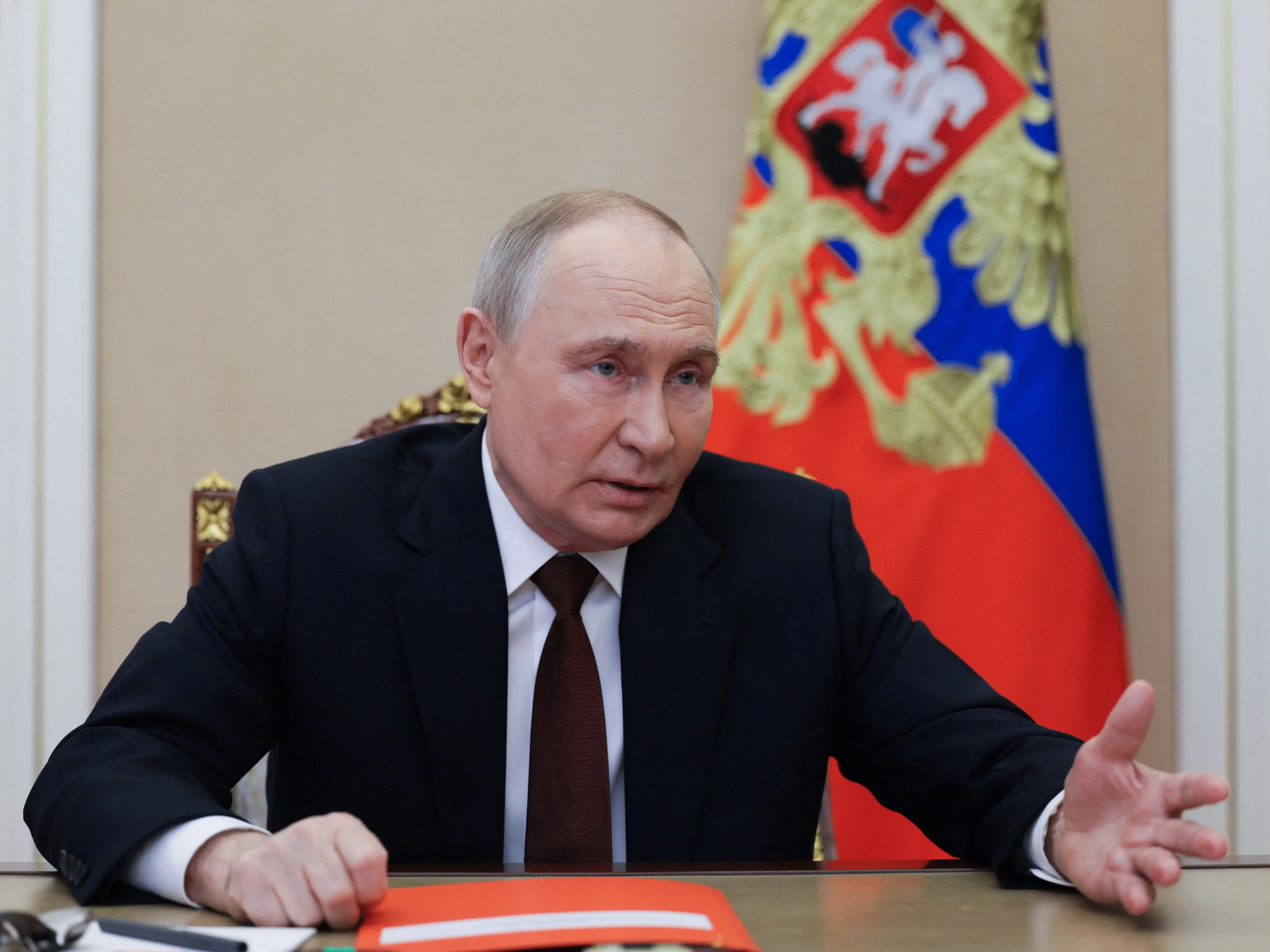 Putin welcomes Trump's peace plan, threatens to seize more territory if Kyiv rejects proposal Putin welcomes Trump's peace plan, threatens to seize more territory if Kyiv rejects proposal