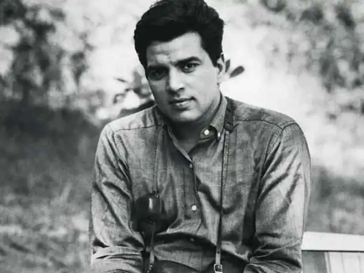 Dharmendra's entry into showbiz
