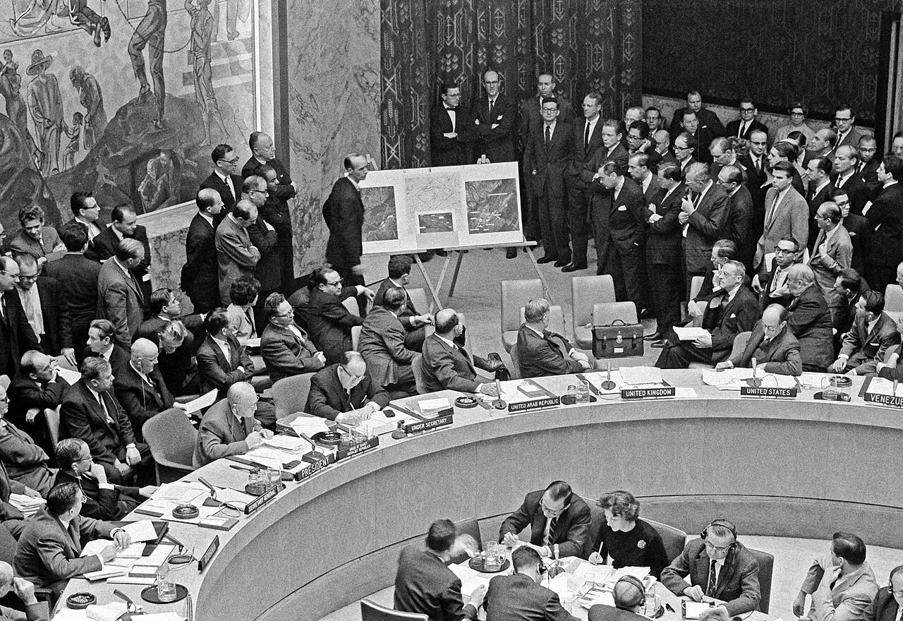 Background: Rising tension between the superpowers