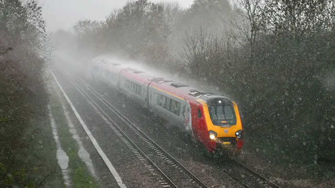 Heavy Rain Floods Tracks and Weakens Ballast