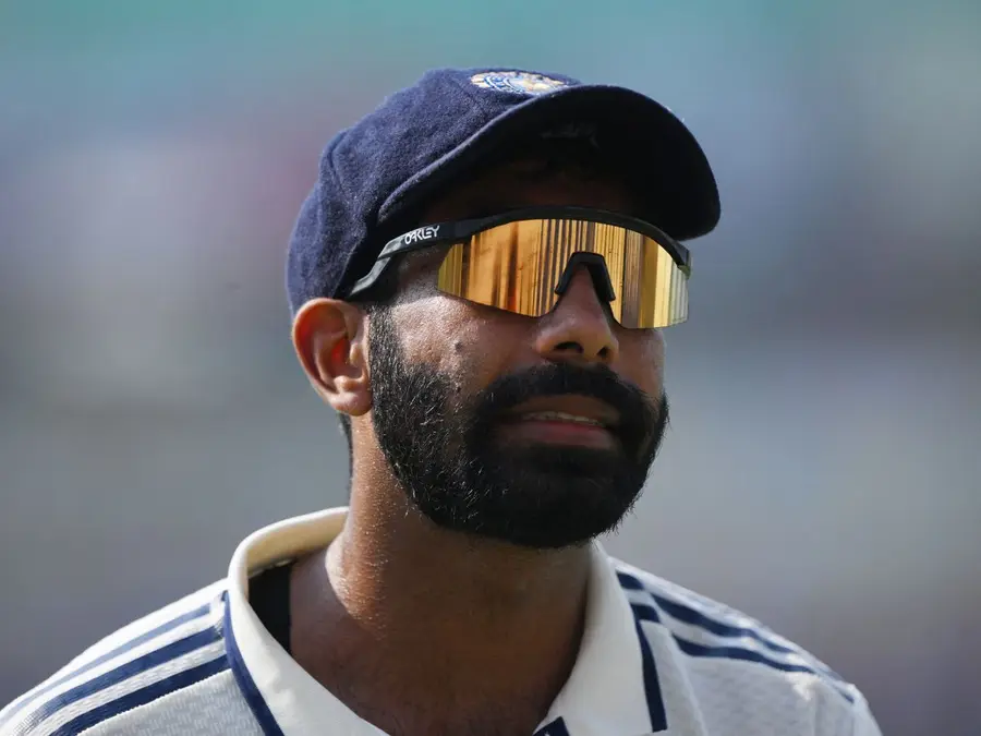 ‘Stick to white-ball cricket,’ Ashwin’s BOLD take on protecting Bumrah from injuries; de Villiers agrees