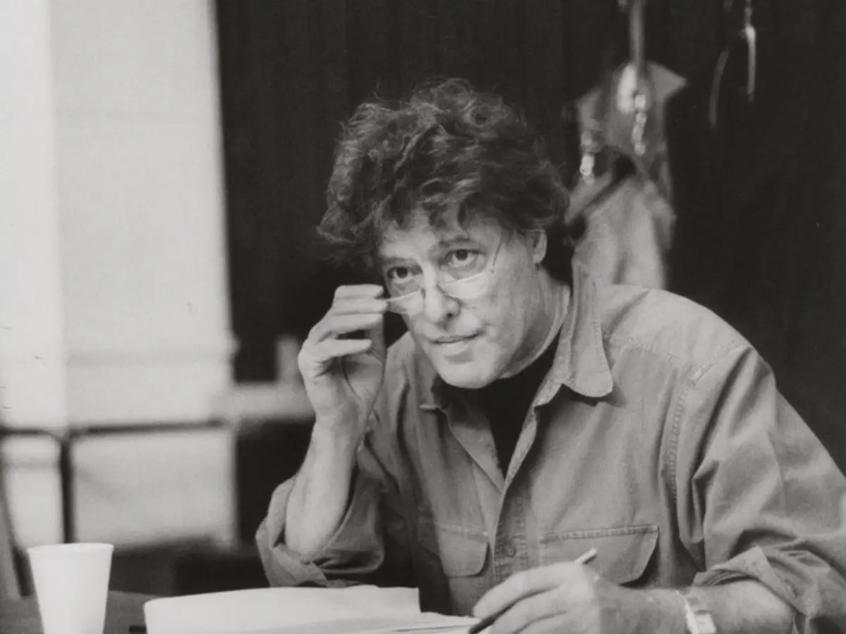Tom Stoppard, best known for Oscar-winning Shakespeare in Love, dies at 88