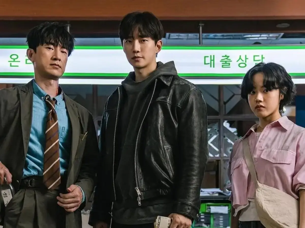 South Korean actor Lee Jun Ho to star in show Cashero post Typhoon Family; release date announced South Korean actor Lee Jun Ho to star in show Cashero post Typhoon Family; release date announced