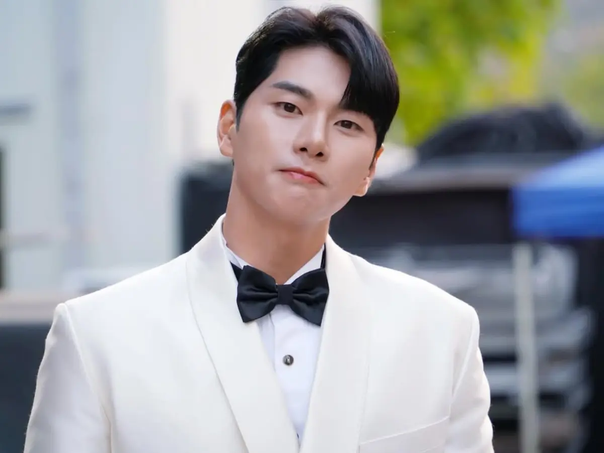 South Korean actor Lee Yi Kyung joins cast of Japanese drama amid controversy South Korean actor Lee Yi Kyung joins cast of Japanese drama amid controversy
