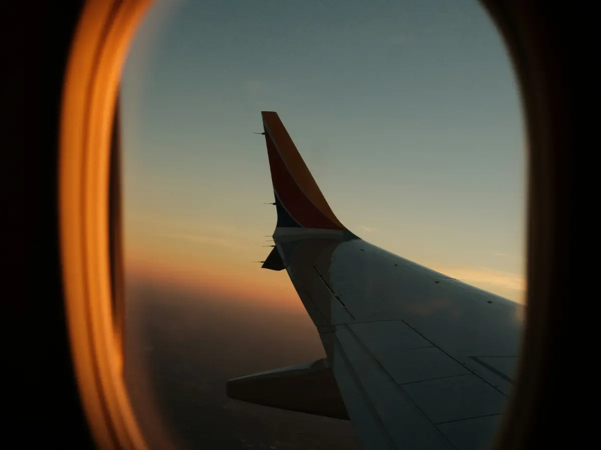 Woman DEMANDS two free seats on a plane because she is claustrophobic Woman DEMANDS two free seats on a plane because she is claustrophobic