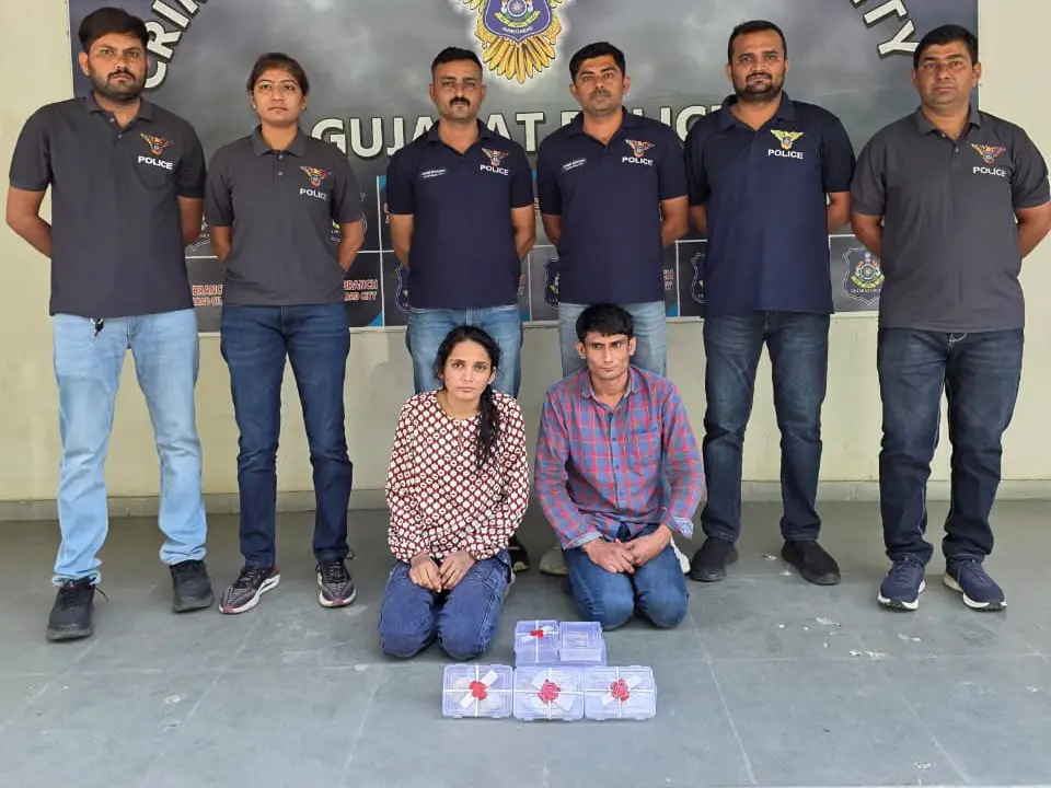 Couple arrested with large quantity of drugs in Gujarat; interstate network exposed Couple arrested with large quantity of drugs in Gujarat; interstate network exposed
