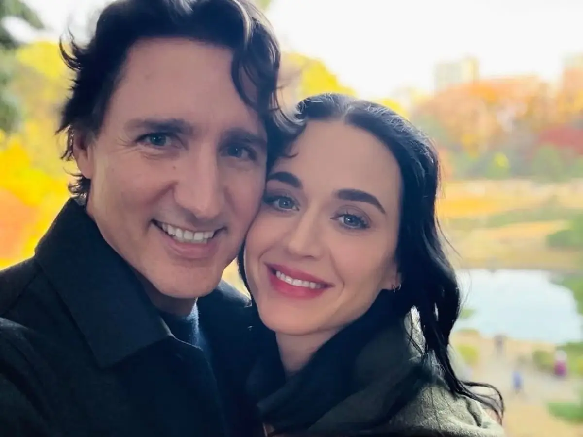 Did Katy Perry just 'hard launch' her relationship with Justin Trudeau on Instagram? Watch