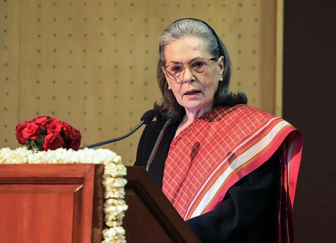 Sonia Gandhi gets court notice over alleged 1980-81 electoral roll entry