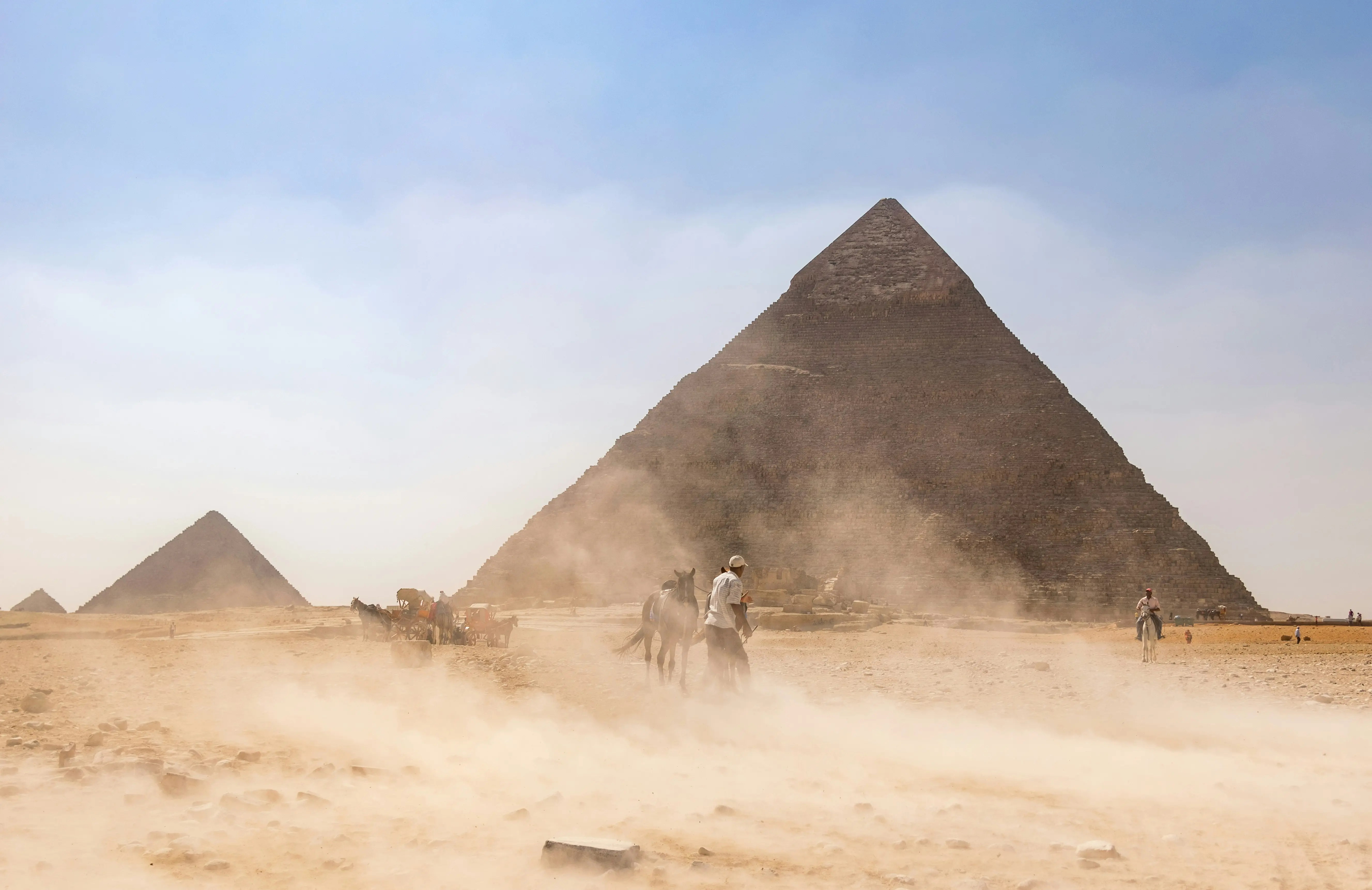Scientist offers more proof to bolster claim colossal structures lie under Egyptian pyramids