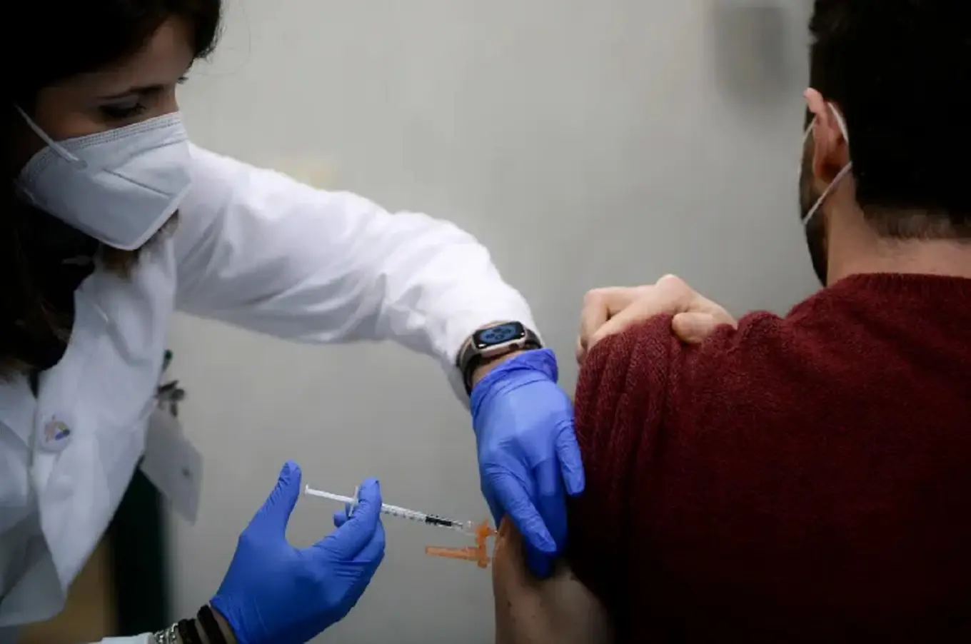 FDA plans to put ‘black box’ warning on Covid vaccines: Report